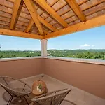 Villa Sentiero