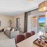 Sentiero Villa