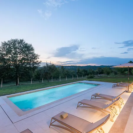 Sentiero Villa Pazin