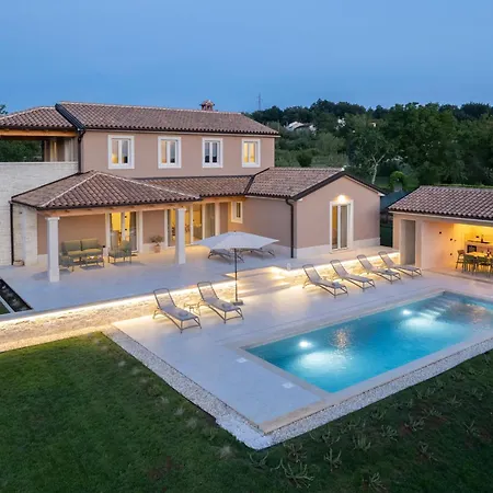 Villa Sentiero *